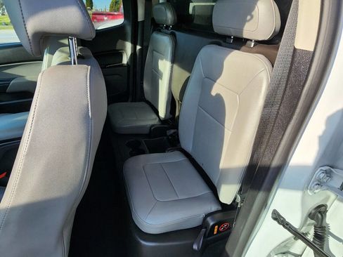 Used 2016 Chevrolet Colorado W/T image 22