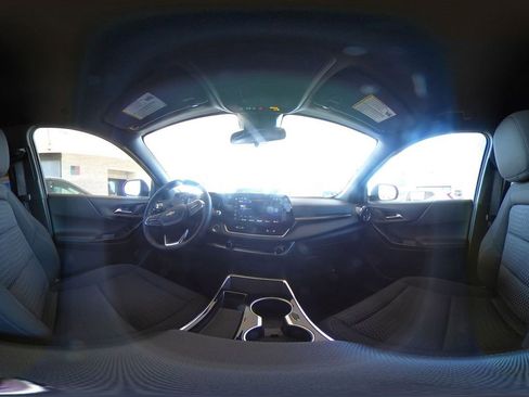 Used 2025 Chevrolet Equinox LT image 41