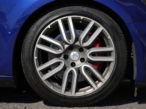 Used 2015 Maserati Ghibli S Q4 AWD/4WD image 12