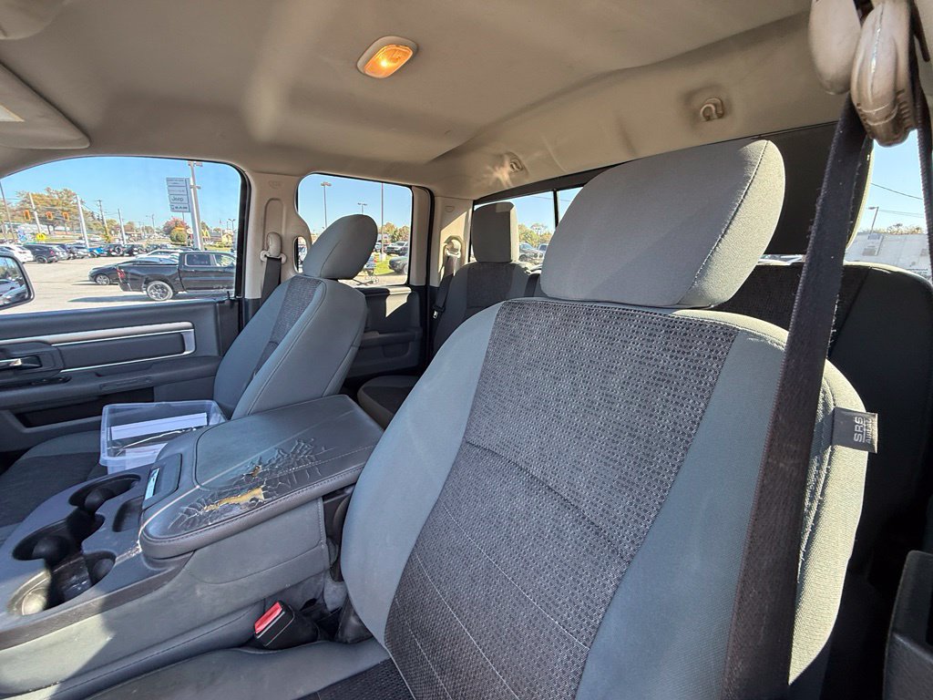 Used 2014 RAM 1500 Classic SLT AWD/4WD image 15