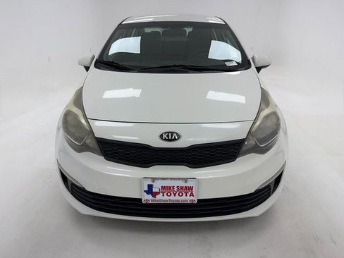 Used 2017 Kia Rio LX w/ Power Package image 3