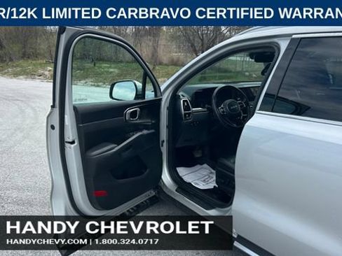 Used 2023 Kia Sorento EX AWD/4WD image 11