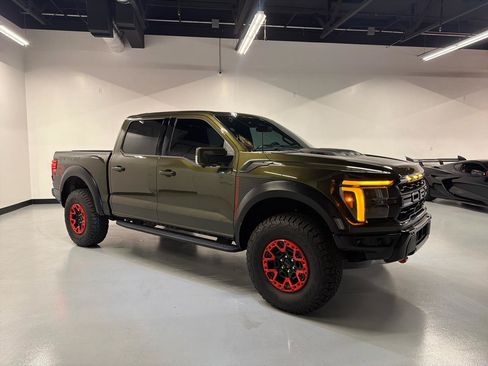 Used 2025 Ford F150 Raptor w/ Equipment Group 803A Raptor R AWD/4WD image 35