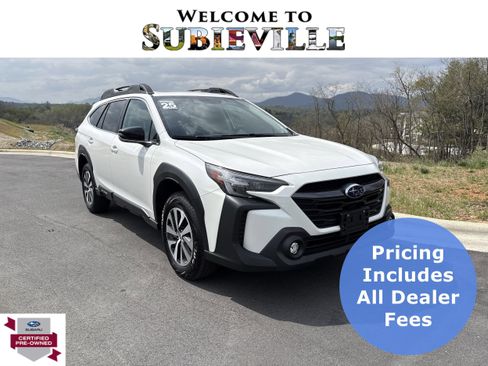 Certified 2025 Subaru Outback Premium AWD/4WD image 1