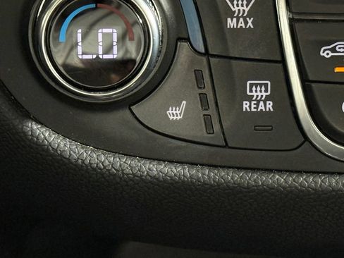 Used 2020 Chevrolet Equinox LT AWD/4WD image 42