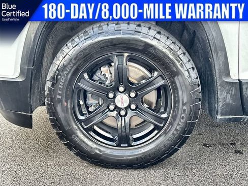 Used 2023 GMC Acadia AT4 w/ Technology Package AWD/4WD image 19
