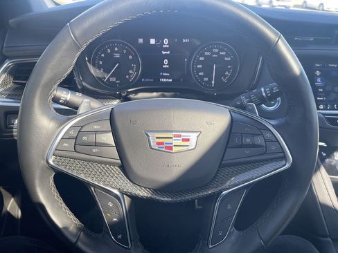 Certified 2023 Cadillac XT5 Sportv w/ Technology Package image 11