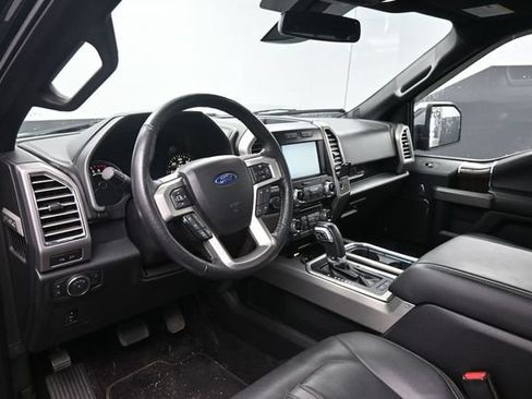 Used 2015 Ford F150 Platinum w/ Equipment Group 701A Luxury AWD/4WD image 13