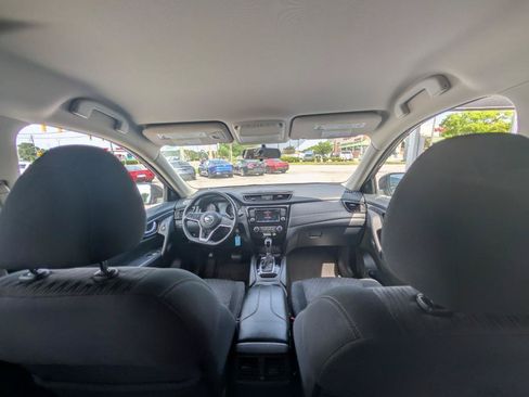 Used 2018 Nissan Rogue S w/ S Value Package AWD/4WD image 41