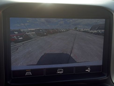 Used 2022 Chevrolet Silverado 1500 LTZ AWD/4WD image 20