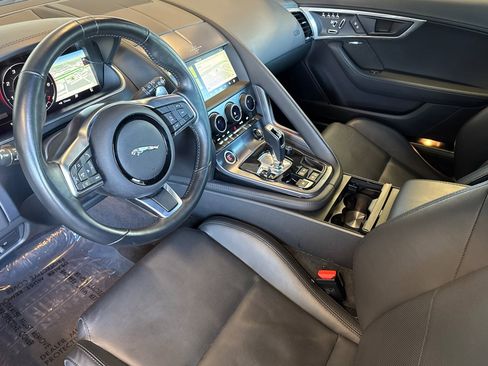 Used 2023 Jaguar F-TYPE R-Dynamic image 9