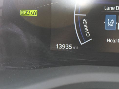Used 2025 Toyota Camry LE w/ Convenience Package AWD/4WD image 9