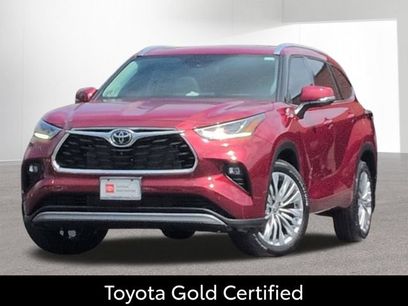 Certified 2026 Toyota Highlander Platinum