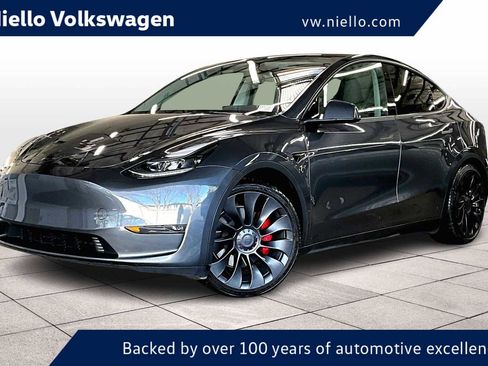 Used 2023 Tesla Model Y Performance image 1