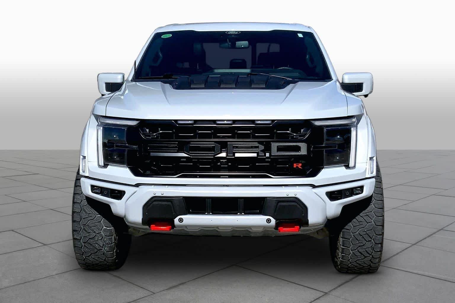 Certified 2025 Ford F150 Raptor w/ Equipment Group 803A Raptor R AWD/4WD image 4