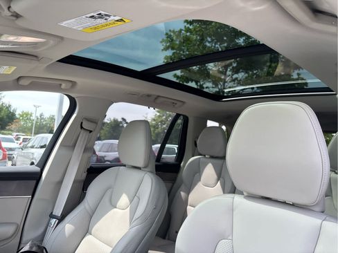 Used 2026 Volvo XC90 B6 Ultra w/ Protection Package AWD/4WD image 23