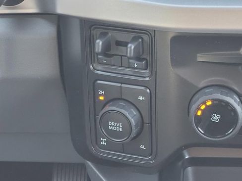 New 2026 Ford F250 XLT image 19