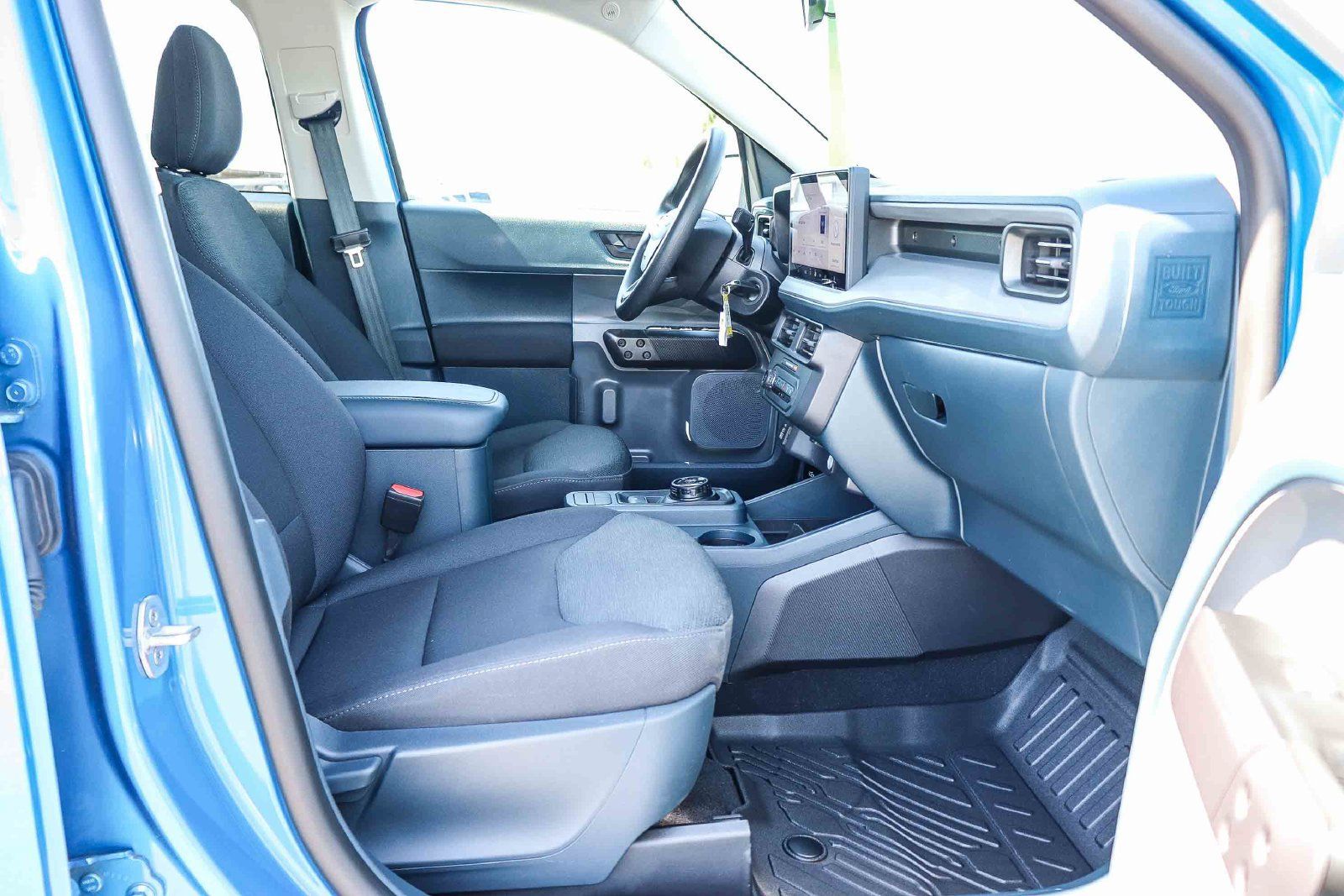 Certified 2025 Ford Maverick XL FWD image 16