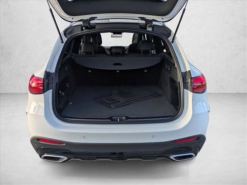 Used 2026 Mercedes-Benz GLC 300 4MATIC image 6