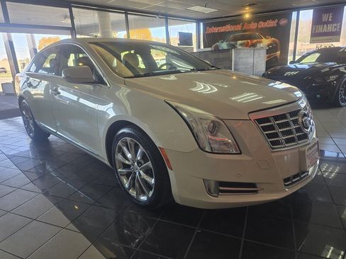 Used 2014 Cadillac XTS Luxury w/ Driver Awareness Package image 3
