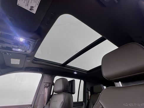 Used 2023 GMC Yukon XL Denali w/ LPO, Floor Liner Package image 23