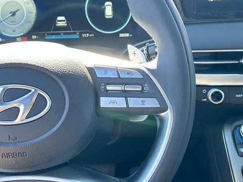 Used 2024 Hyundai Palisade Calligraphy image 32