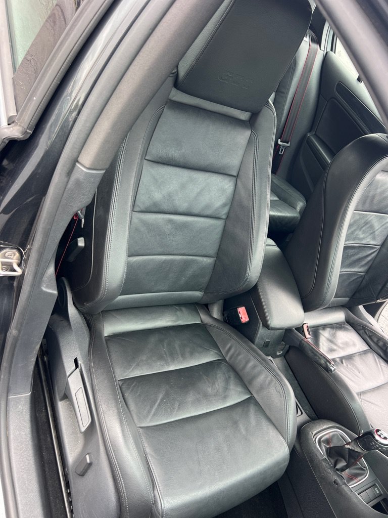 Used 2014 Volkswagen GTI Driver's Edition FWD image 21