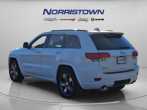 Certified 2015 Jeep Grand Cherokee Overland image 4