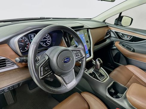 Used 2022 Subaru Outback Touring AWD/4WD image 10