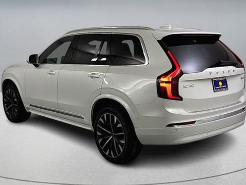 Used 2026 Volvo XC90 B6 Plus w/ Protection Package Premier AWD/4WD image 6
