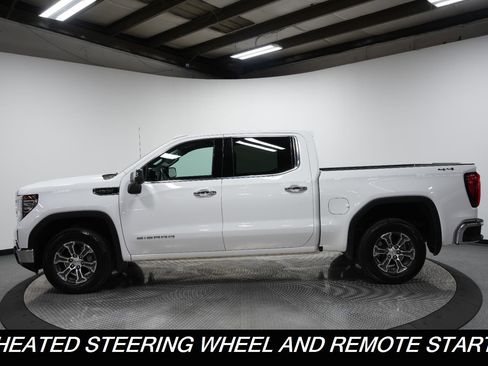 Used 2025 GMC Sierra 1500 SLT image 5