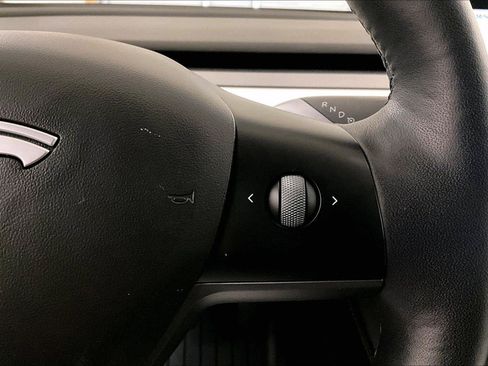 Used 2022 Tesla Model 3 Long Range image 19