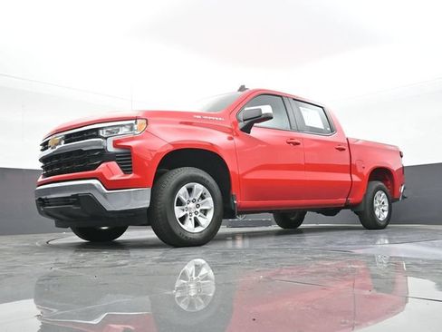 Used 2025 Chevrolet Silverado 1500 LT AWD/4WD image 58