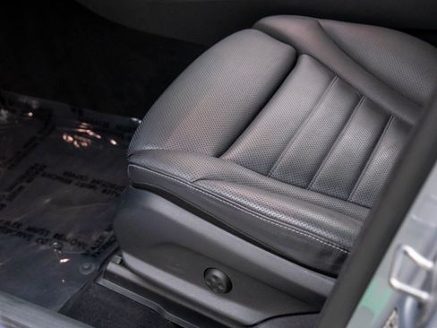 Used 2022 Mercedes-Benz GLC 300 GLC 300 image 15