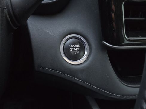 Certified 2024 Toyota Highlander XLE image 21