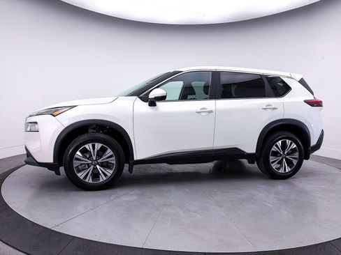 Used 2023 Nissan Rogue SV FWD image 38