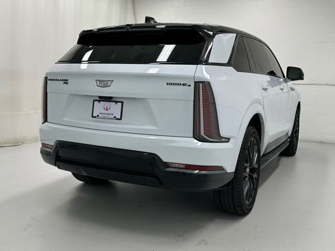 Used 2026 Cadillac Escalade IQ Sport 2 w/ LPO, ONYX Package AWD/4WD image 6