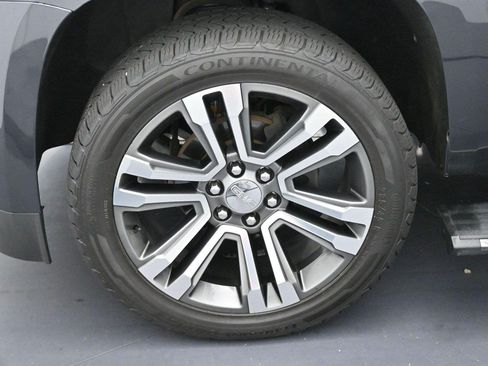Used 2020 GMC Yukon Denali w/ Denali Ultimate Package AWD/4WD image 45
