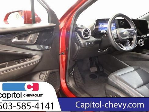 Used 2024 Chevrolet Blazer EV LT AWD/4WD image 16