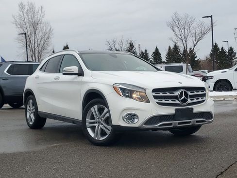 Used 2018 Mercedes-Benz GLA 250 4MATIC image 36
