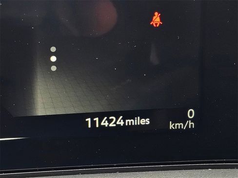 Certified 2024 Nissan Ariya AWD image 20