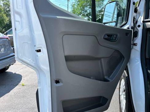 Used 2025 Ford Transit 250 Low Roof w/ Exterior Upgrade Package RWD image 9