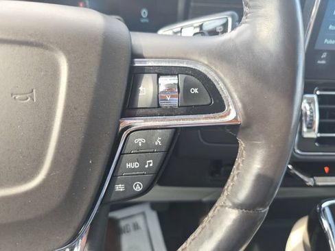 Certified 2022 Lincoln Navigator Black Label AWD/4WD image 36