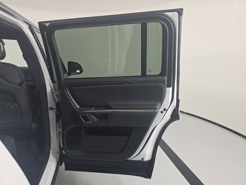 Used 2024 Rivian R1S Adventure image 19