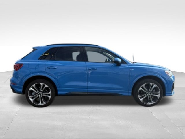 Used 2021 Audi Q3 2.0T Premium Plus AWD/4WD image 2