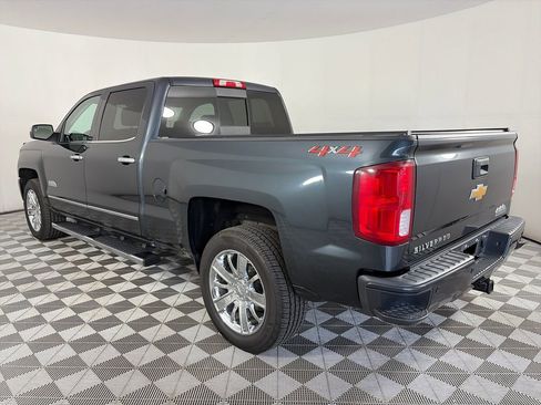 Used 2018 Chevrolet Silverado 1500 High Country AWD/4WD image 5