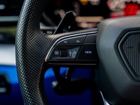 Used 2020 Lamborghini Urus AWD image 40