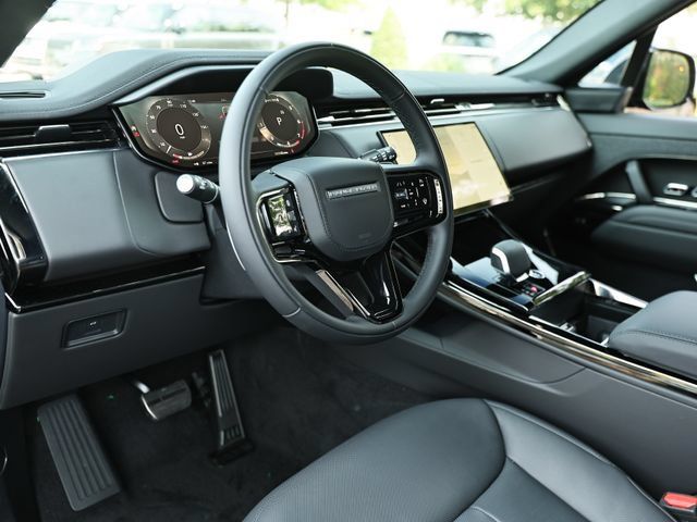 New 2026 Land Rover Range Rover Sport Dynamic SE AWD/4WD image 24