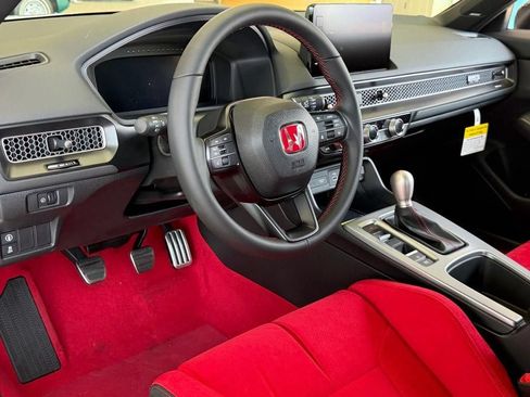 Used 2026 Honda Civic Type R image 12