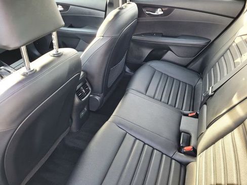 Used 2024 Kia Forte GT-Line w/ GT-Line Premium Package image 10